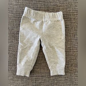 Carter’s sweatpants